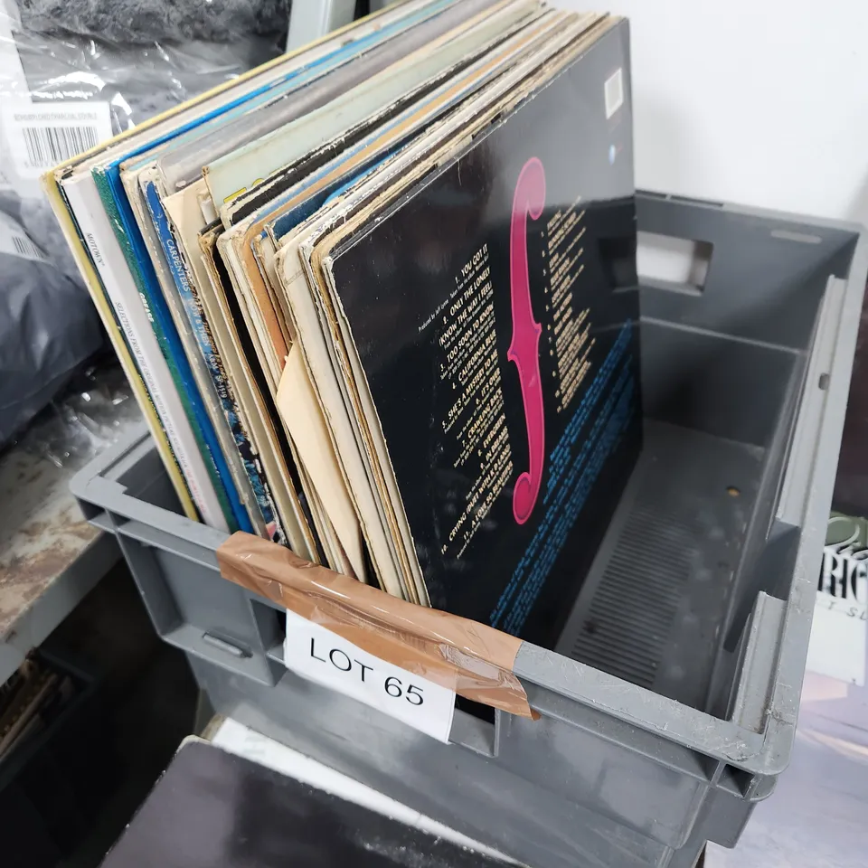 A COLLECTION OF VINYL RECORD LPs ETC