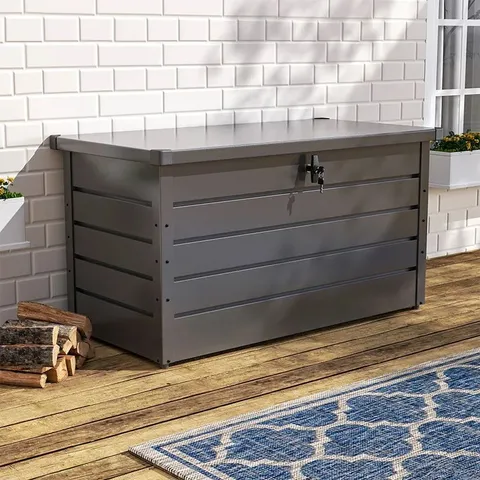 BOXED CLASSIC LIVING PETERSON 360L PATIO BOX 