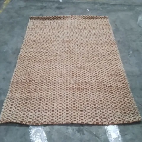 QUALITY DESIGNER AREA RUG - APPROXIMATELY 180X120CM