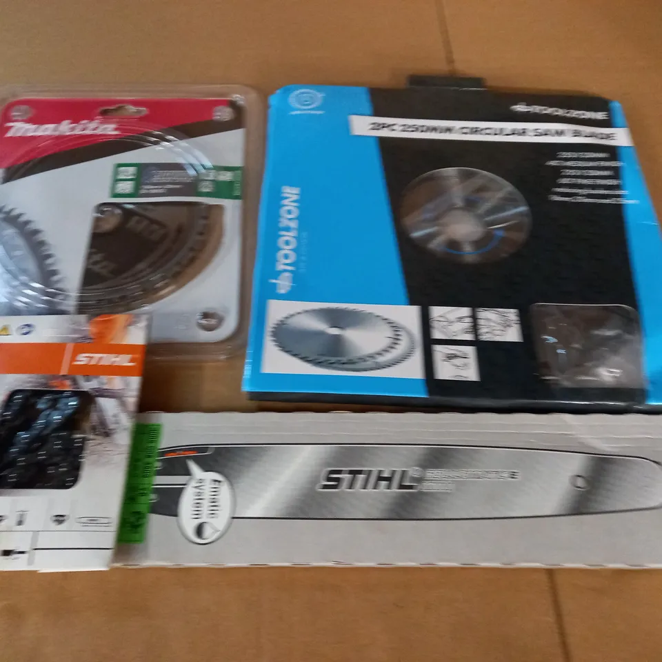 LOT OF 4 ASSORTED DIY ITEMS TO INCLUDE CIRCULAR BLADES AND CHAINSAW SPARES