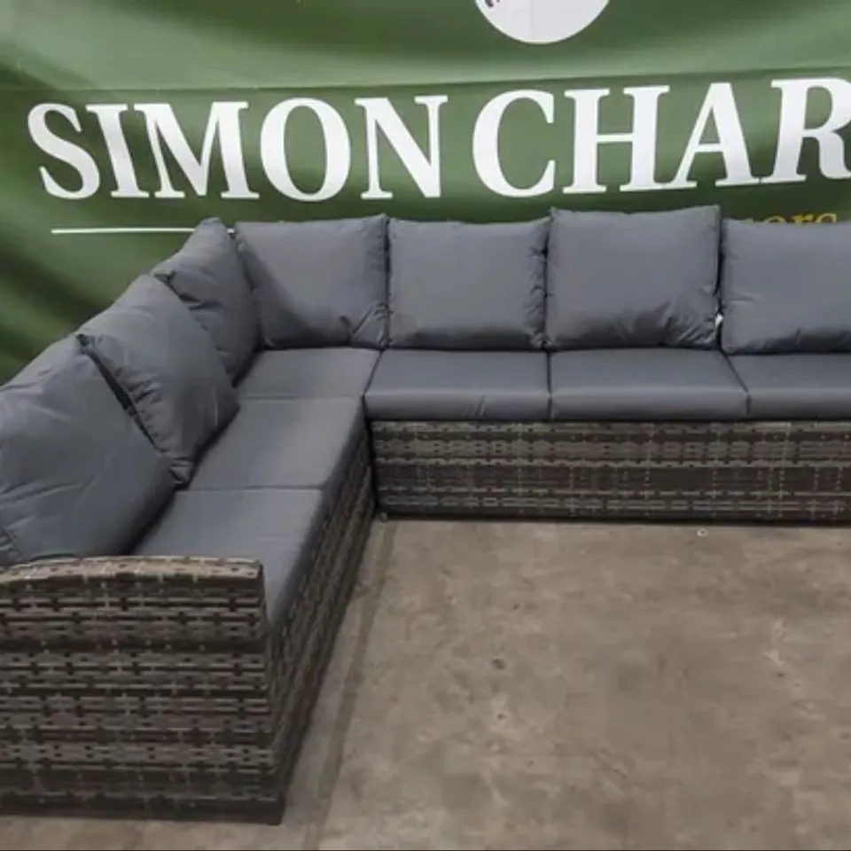 BRAND NEW BOXED NEVADA GARDEN & PATIO RATTAN SOFA SET (3 BOXES) RRP £995