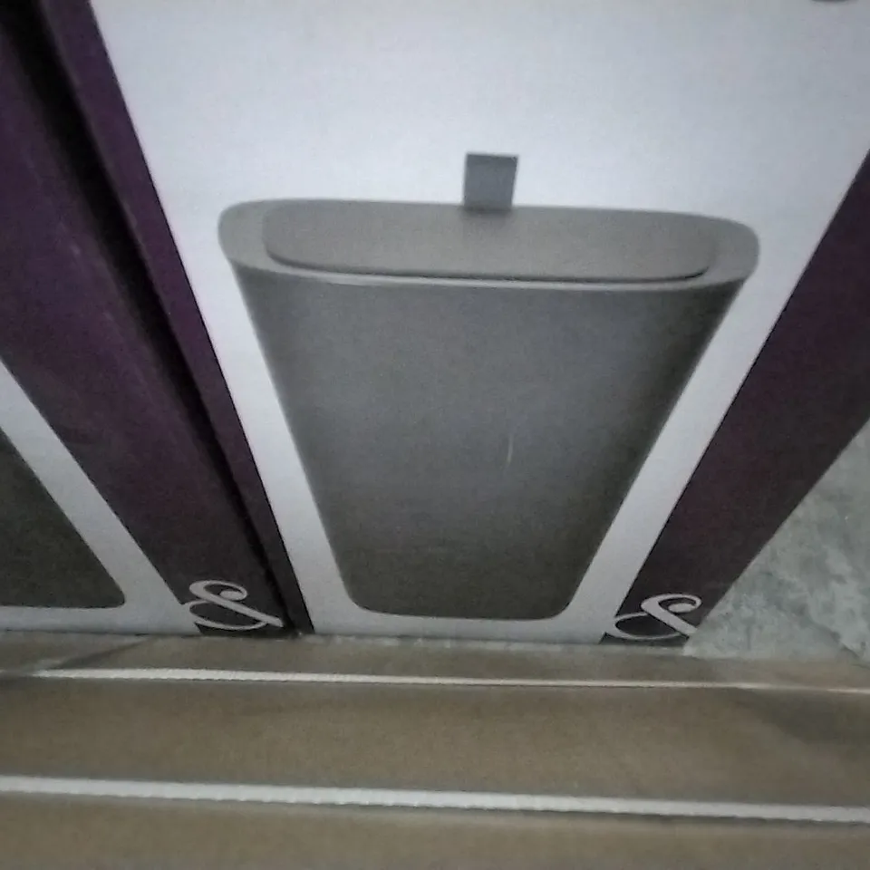 BOXED CASETTA WASTE BIN 