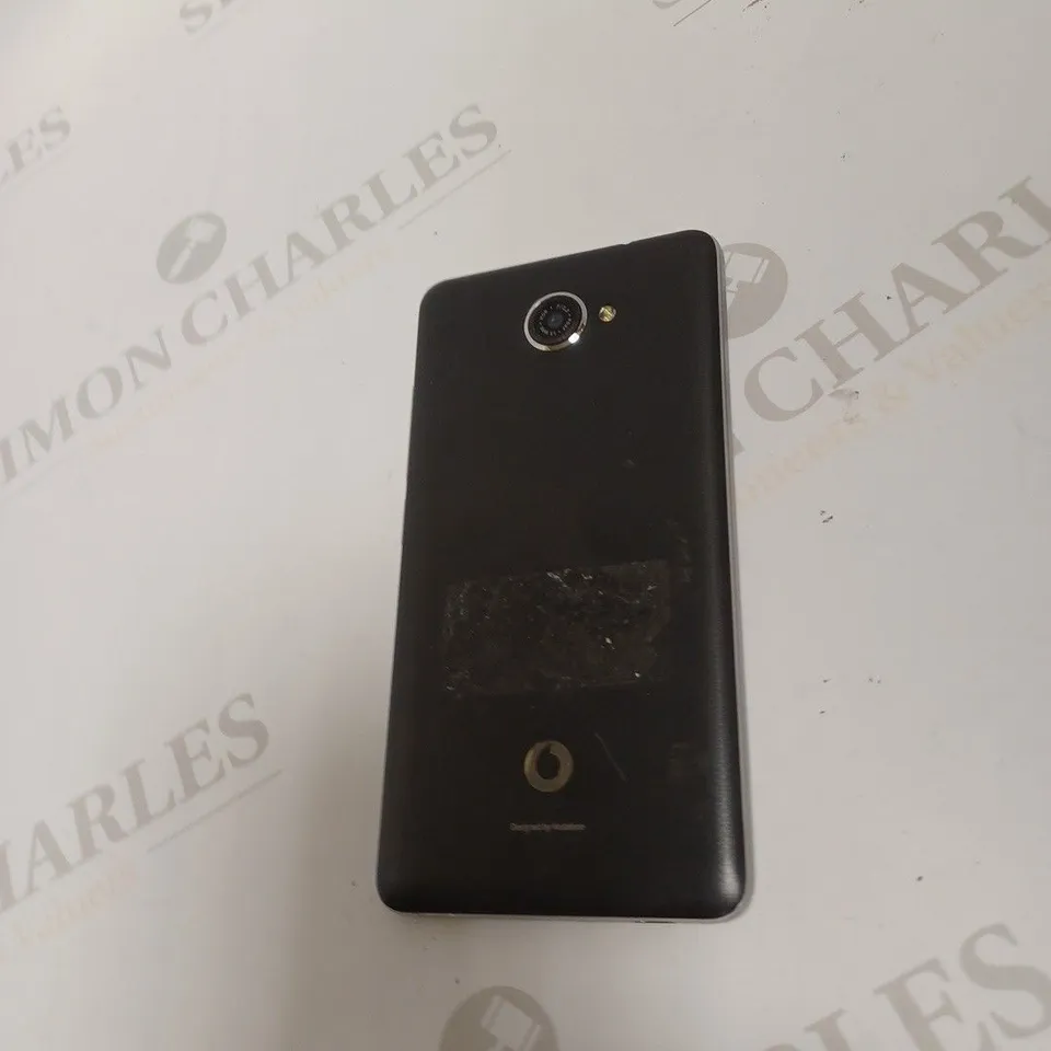 VODAFONE SMART PHONE 13 MPX 
