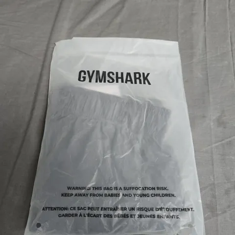 BAGGED GYMSHARK SPORT 5"SHORTS - SIZE SMALL