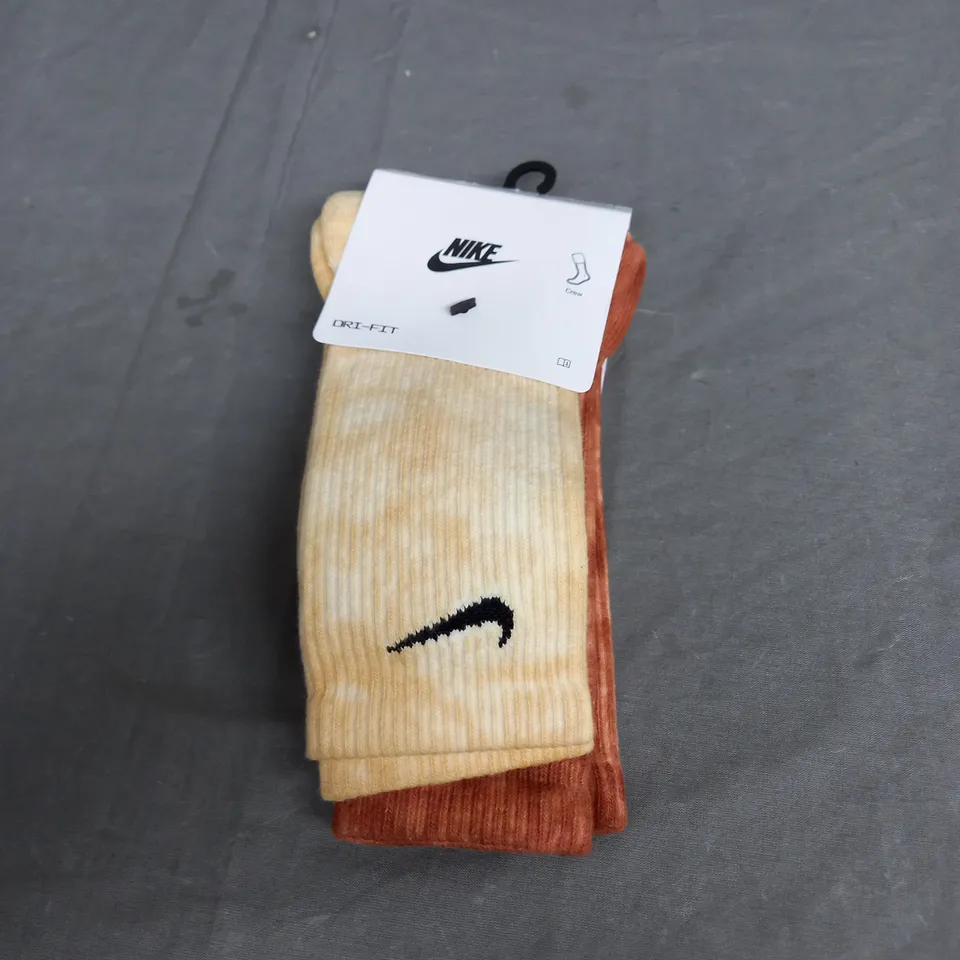 NIKE DRI FIT CREW SOCKS - SET OF 2 - UK 2-5