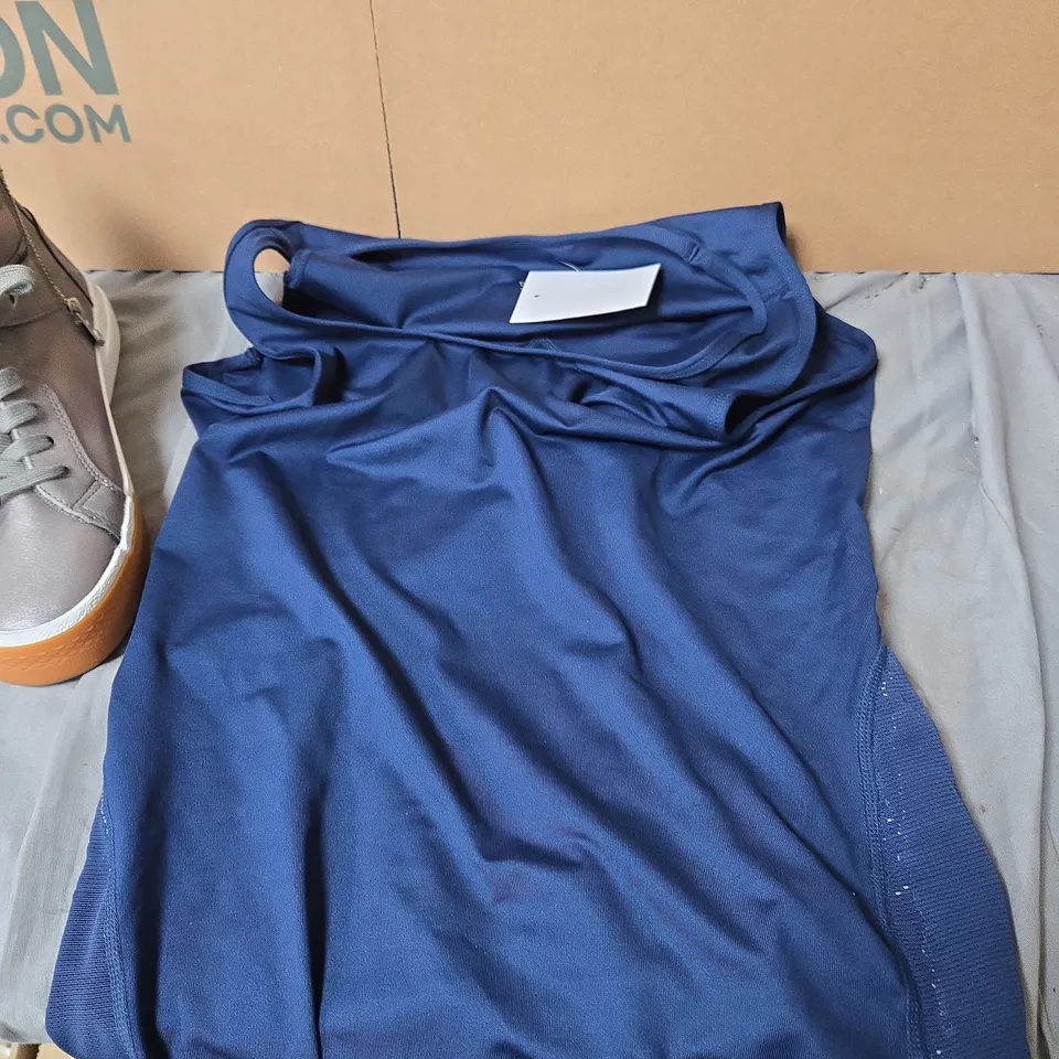 BOX OF ASSORTED CLOTHING ITEMS INCLUDING  – SNEAKERS, SANDALS, BLUE TOP & PURPLE CARDIGAN