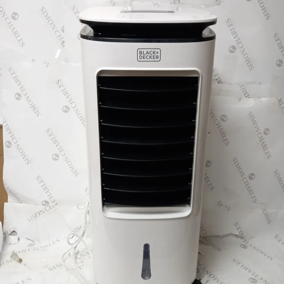 BLACK AND DECKER 7L DIGITAL 2 IN 1 AIR COOLER