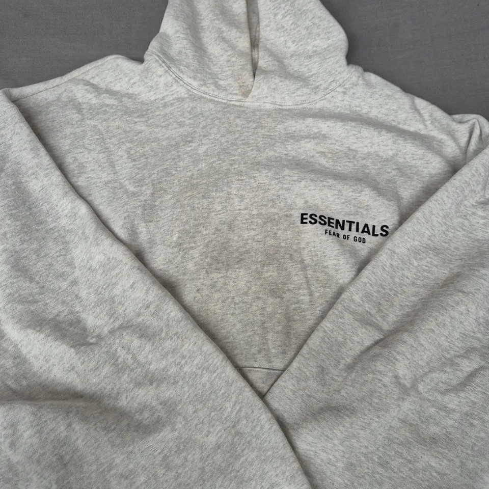 ESSENTIALS FEAR OF GOD LONG SLEEVE HOODIE IN LIGHT GREY SIZE SMALL