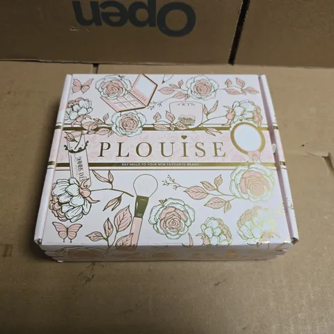 P LOUISE MYSTERY BOX 