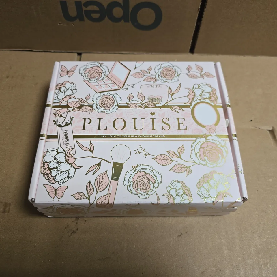 P LOUISE MYSTERY BOX 