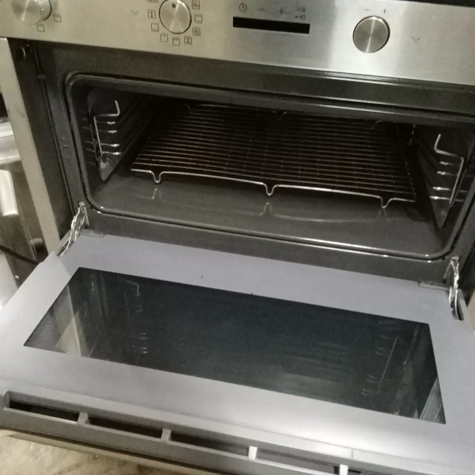 SIEMENS HB55MB551B IQ500 ELECTRIC BUILT-IN DOUBLE OVEN - STAINLESS STEEL