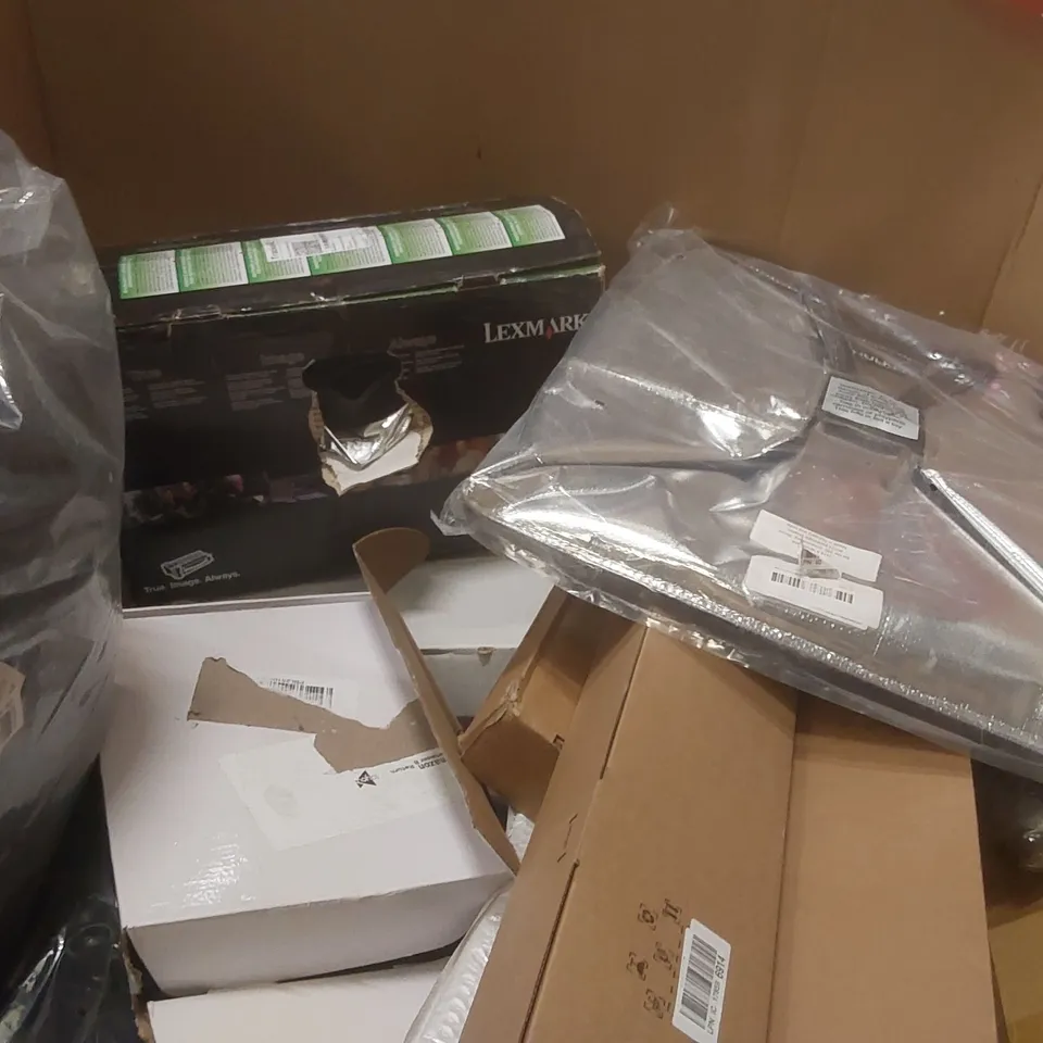 PALLET CONTAINING A LARGE QUANTITY OF ASSORTED ITEMS INCLUDING: HULKEN LARGE SHOPPING TROLLEY, LEXMARK PRINTER CARTRIDGE, DECORATIVE WALL CLOCK ECT