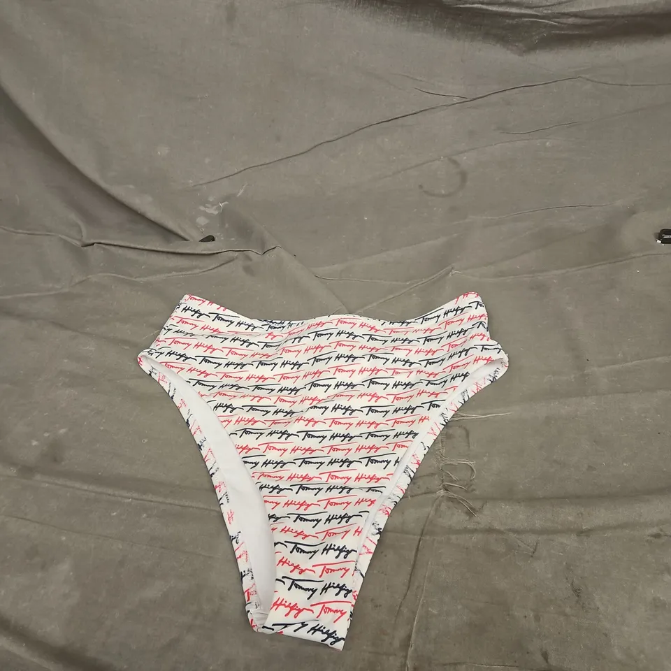 TOMMY HILFIGER WOMEN'S BIKINI BOTTOMS – WHITE WITH TH LOGO PRINT – XS