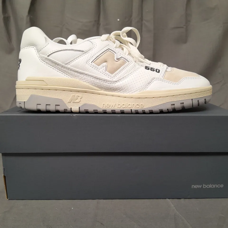 BOXED PAIR OF NEW BALANCE 550 TRAINERS IN WHITE UK SIZE 11
