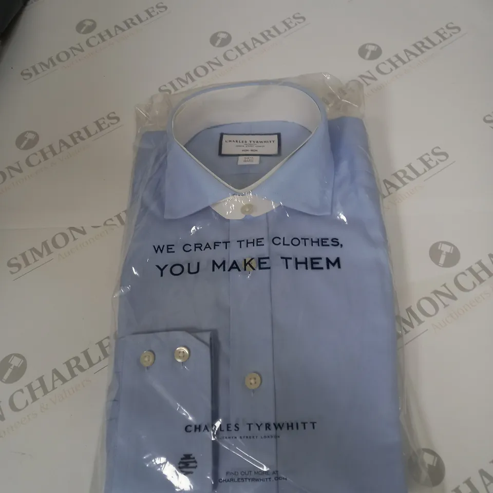BAGGED CHARLES TYRWHITT SLIM FIT SHIRT SIZE 15/32"