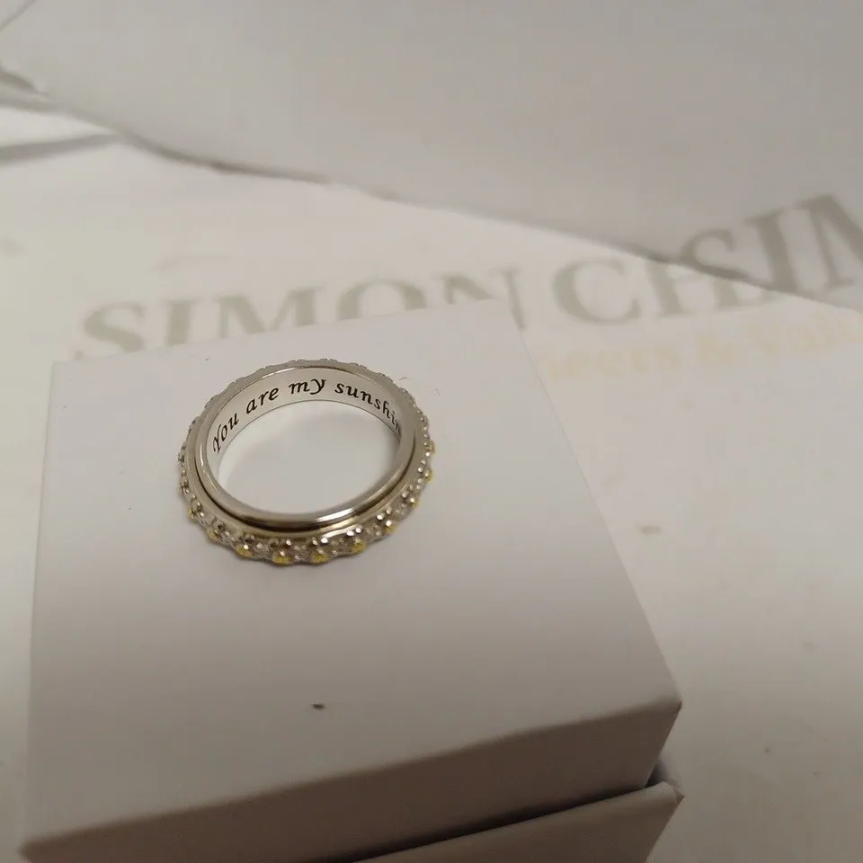 DAISY LOOP RING - YOU ARE MY SUNSHINE