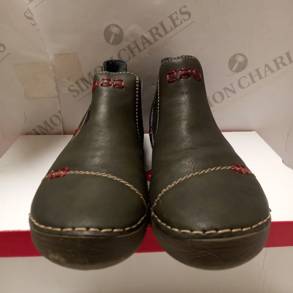 RIEKER CHELSEA GREEN BOOTIES - SIZE 6