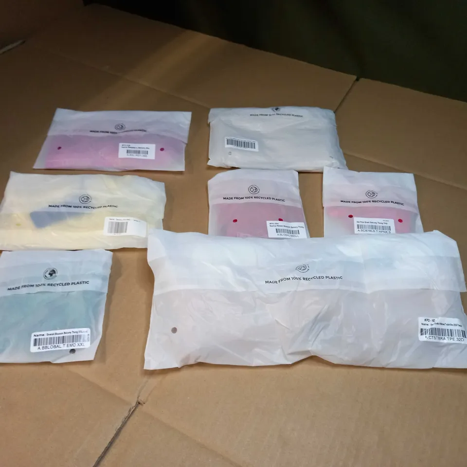 LOT OF APPROX 7 PACKAGED LOUNGE UNDERWEAR ITEMS VARYING IN STYLE/COLOUR/SIZE