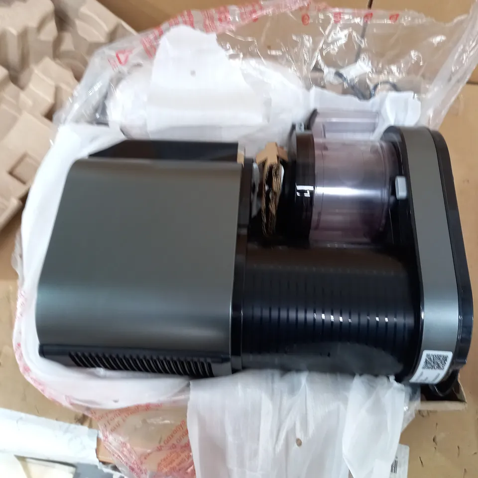 NINJA CREAMI ICE CREAM & DESSERT MAKER