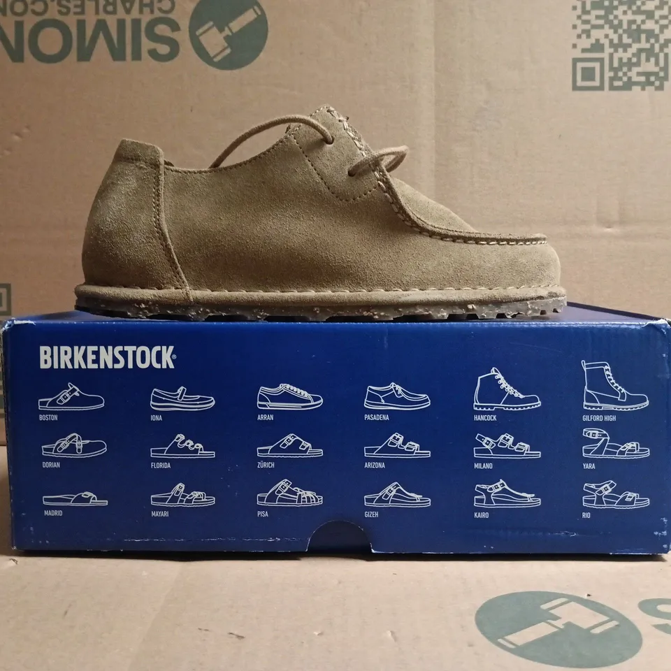 BOXED PAIR OF BIRKENSTOCK UTTI LACE SHOES IN GRAY TAUPE SIZE UK 4.5