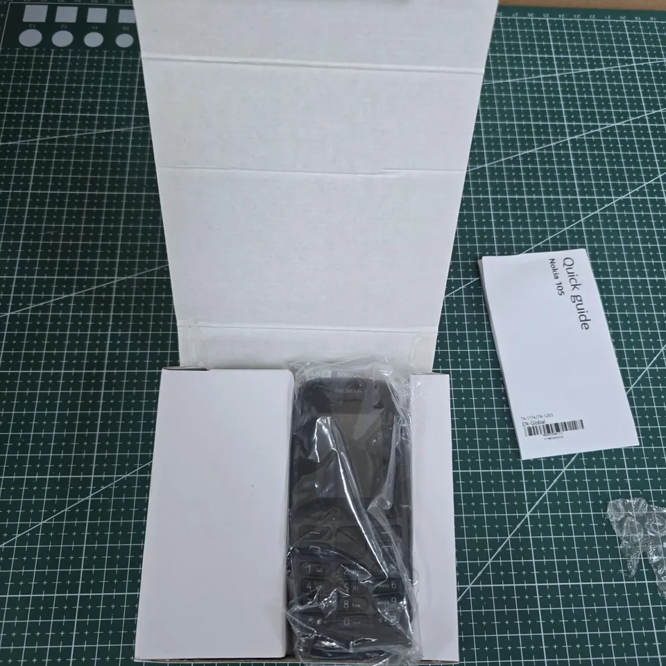 NOKIA 105 (4TH EDITION) MOBILE PHONE – BOXED
