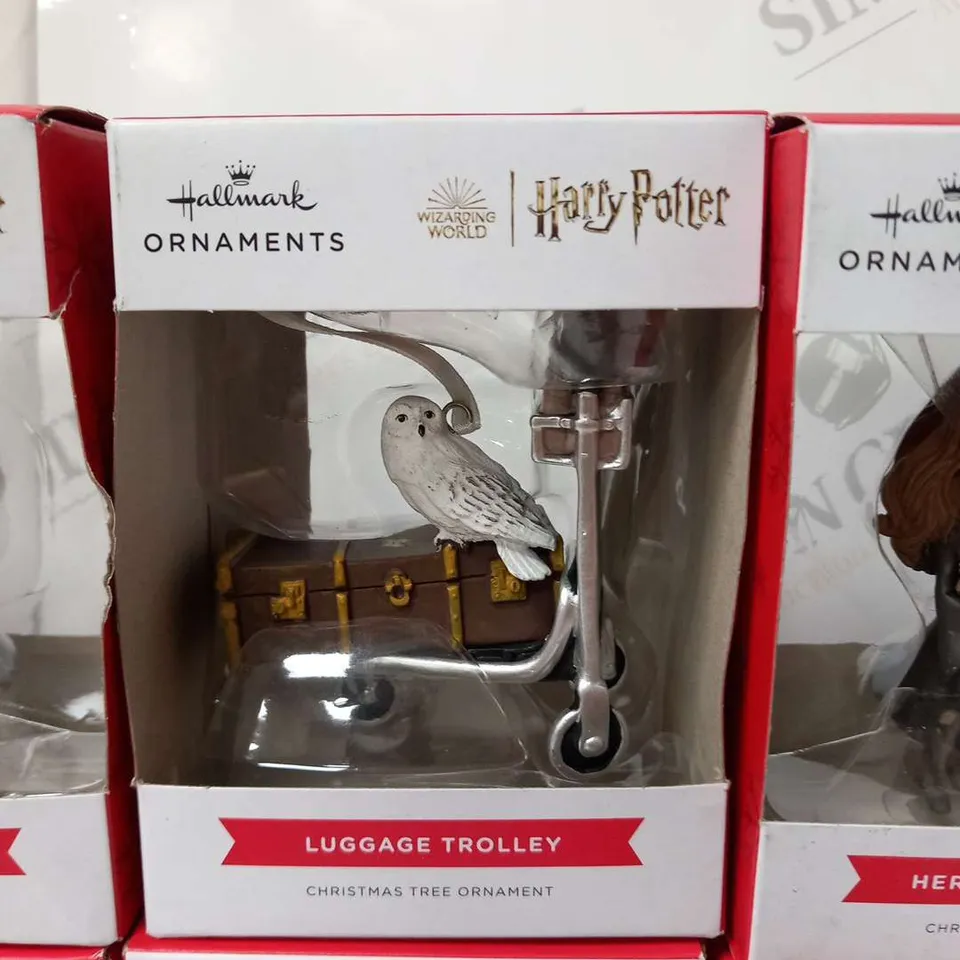 APPROXIMATELY 11 BRAND NEW BOXED HALLMARK HARRY POTTER ORNAMENTS
