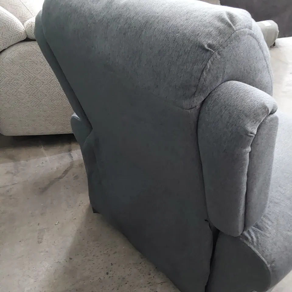 DESIGNER PUSHBACK RECLINING EASY CHAIR LIGHT GREY FABRIC WITH STUDDED DETAIL 