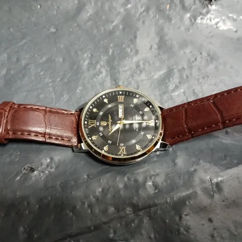 HENRY'S WATCHES ANALOG WRISTWATCH WITH BROWN LEATHER STRAP