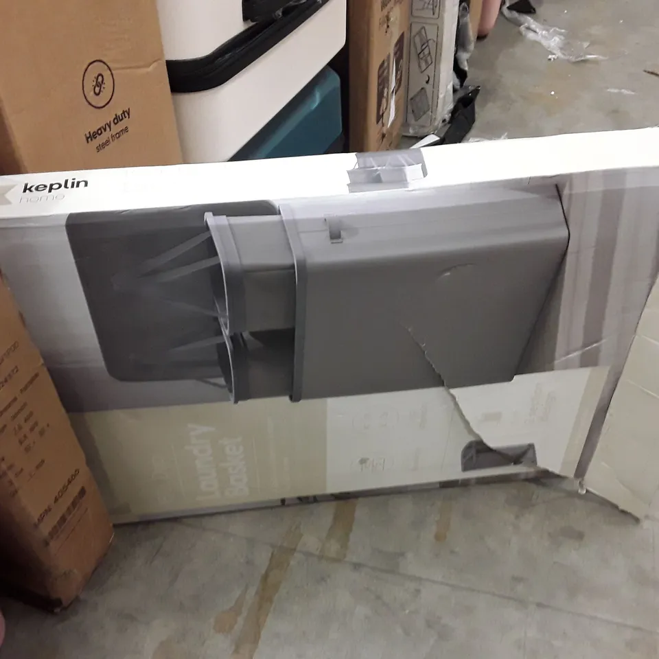 BOXED KEPLIN 150L LAUNDRY BASKET 