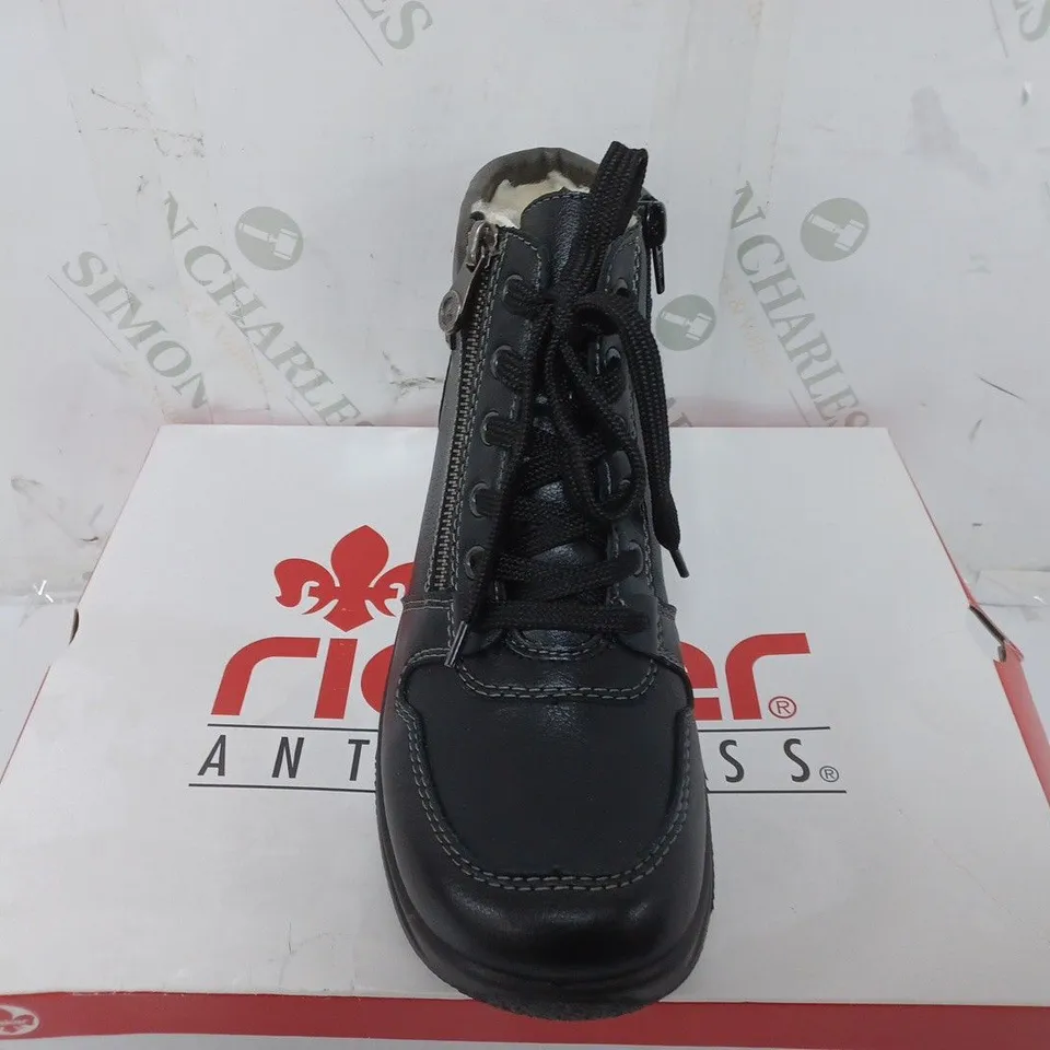BOXED RIEKER WATER RESISTANT BOOTS IN BLACK - SIZE 38