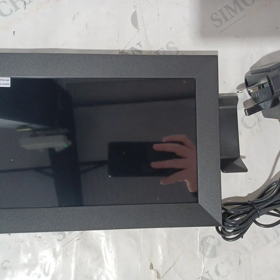 BOXED BELL & HOWELL SMART PHOTO FRAME 10.1" BHDPF101