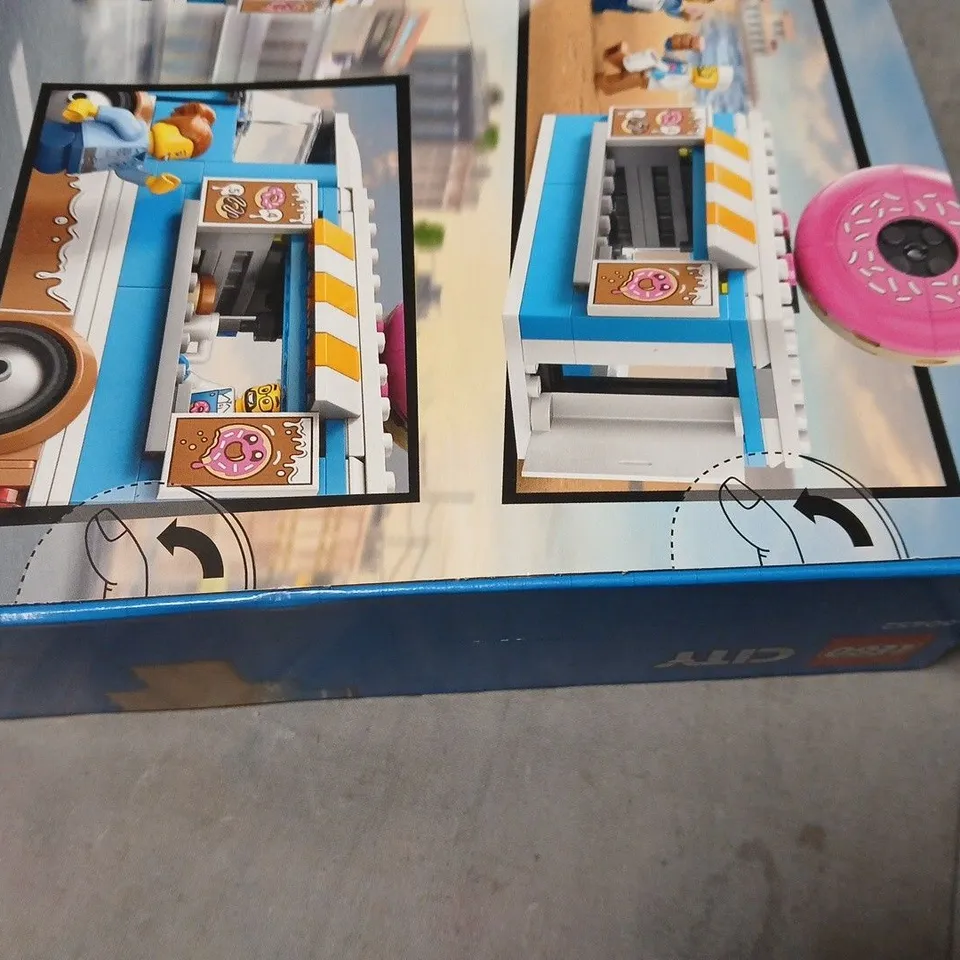 BOXED LEGO CITY 60452 DOUGHNUT TRUCK