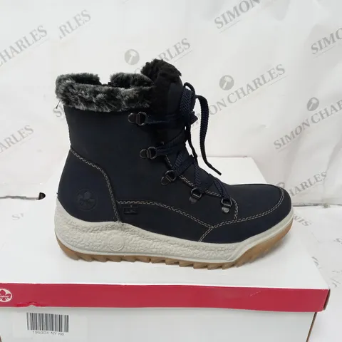 BOXED PAIR OF RIEKER WARM HIKING BOOTS IN BLUE - 6