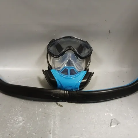 HYDRO-PRO SEA CLEAR FLOWTECH SNORKELLING MASK