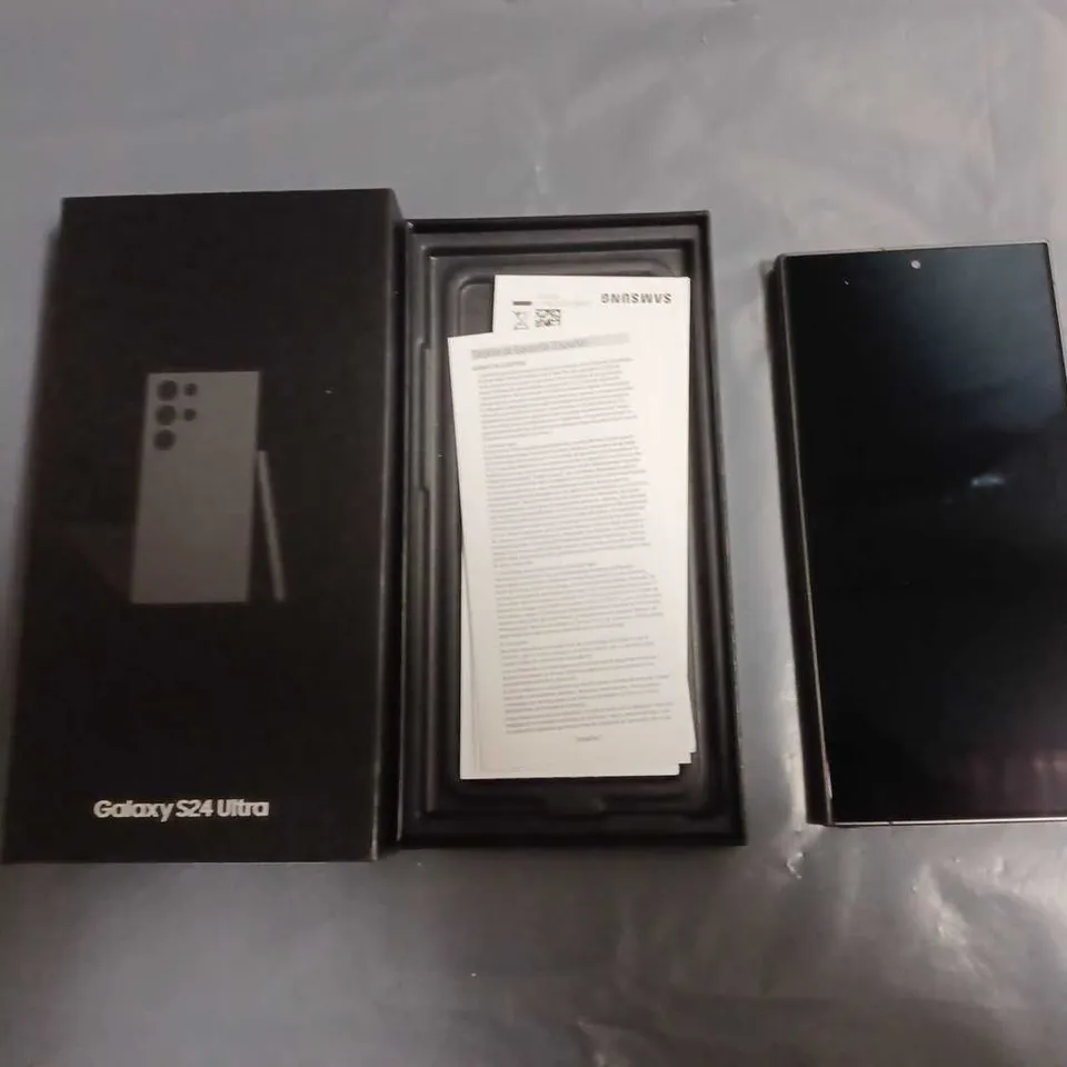 BOXED SAMSUNG GALAXY S24 ULTRA 12GB 512GB IN BLACK - SM-S928B/DS