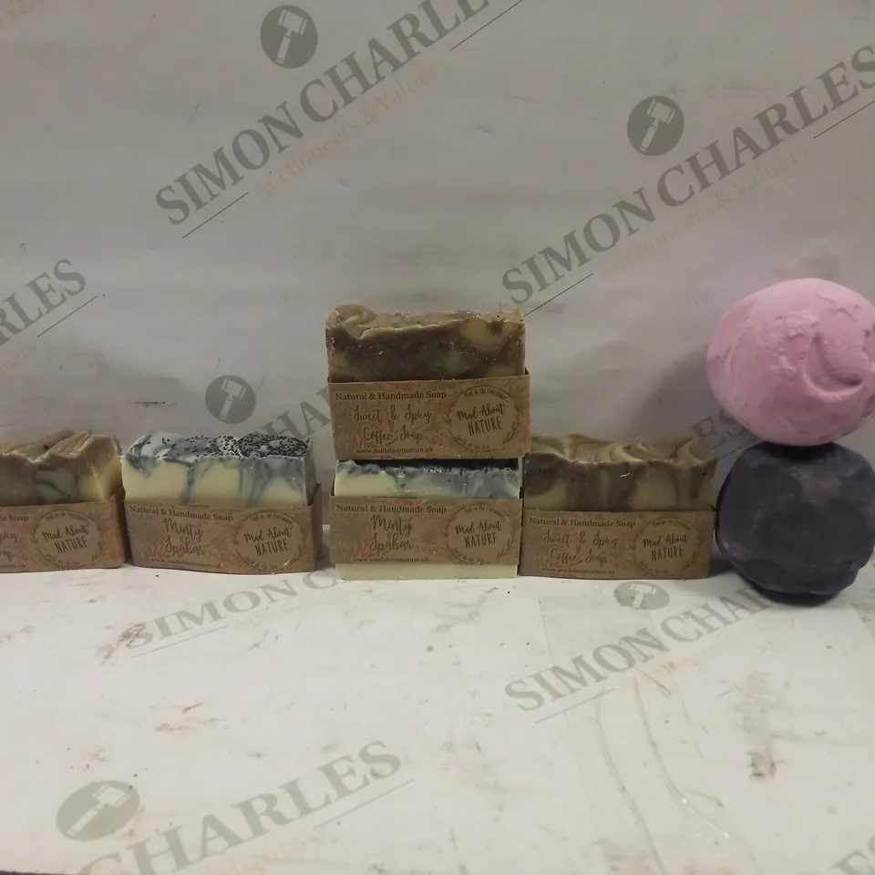 LOT TO CONTAIN 5 ASSORTED HAND-MADE SOAPS & 2 WOMEN'S LUSH PRODUCTS