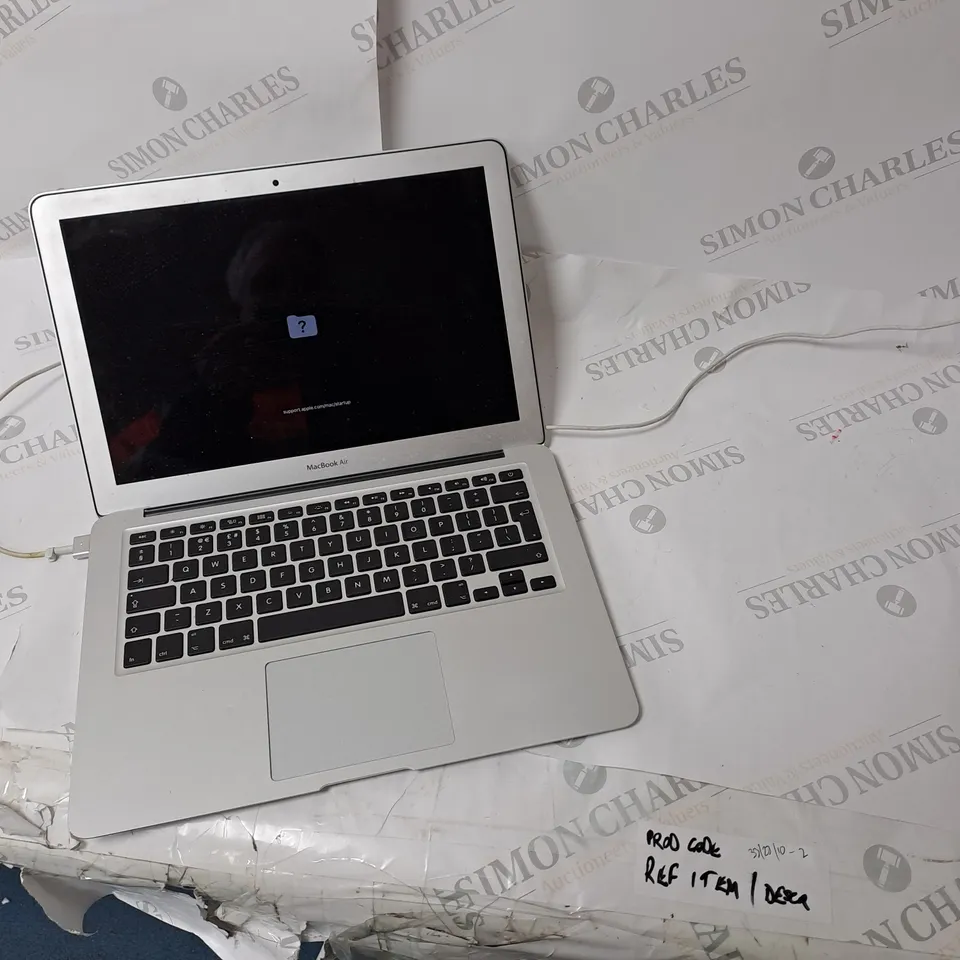 APPLE MACBOOK AIR7, 2/A1466 SERIEL # C1MRW4R5H3QF
