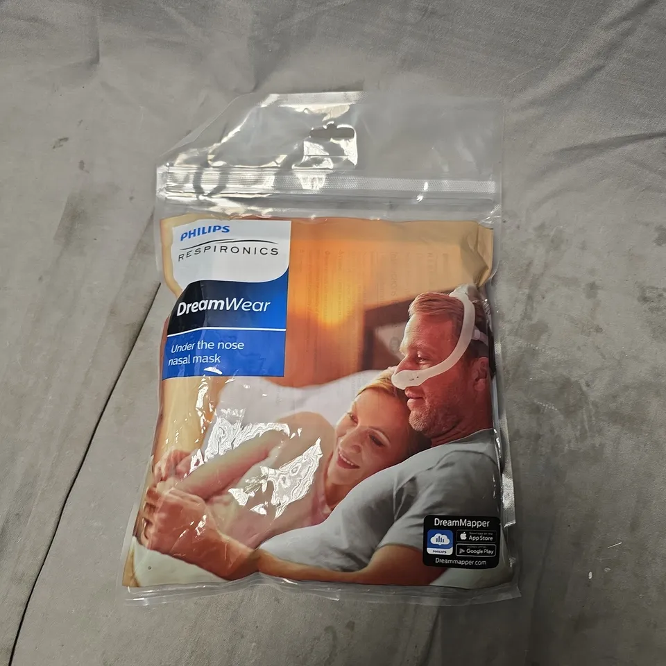 SEALED PHILIPS RESPIRONICS DREAM WEAR NASAL MASK