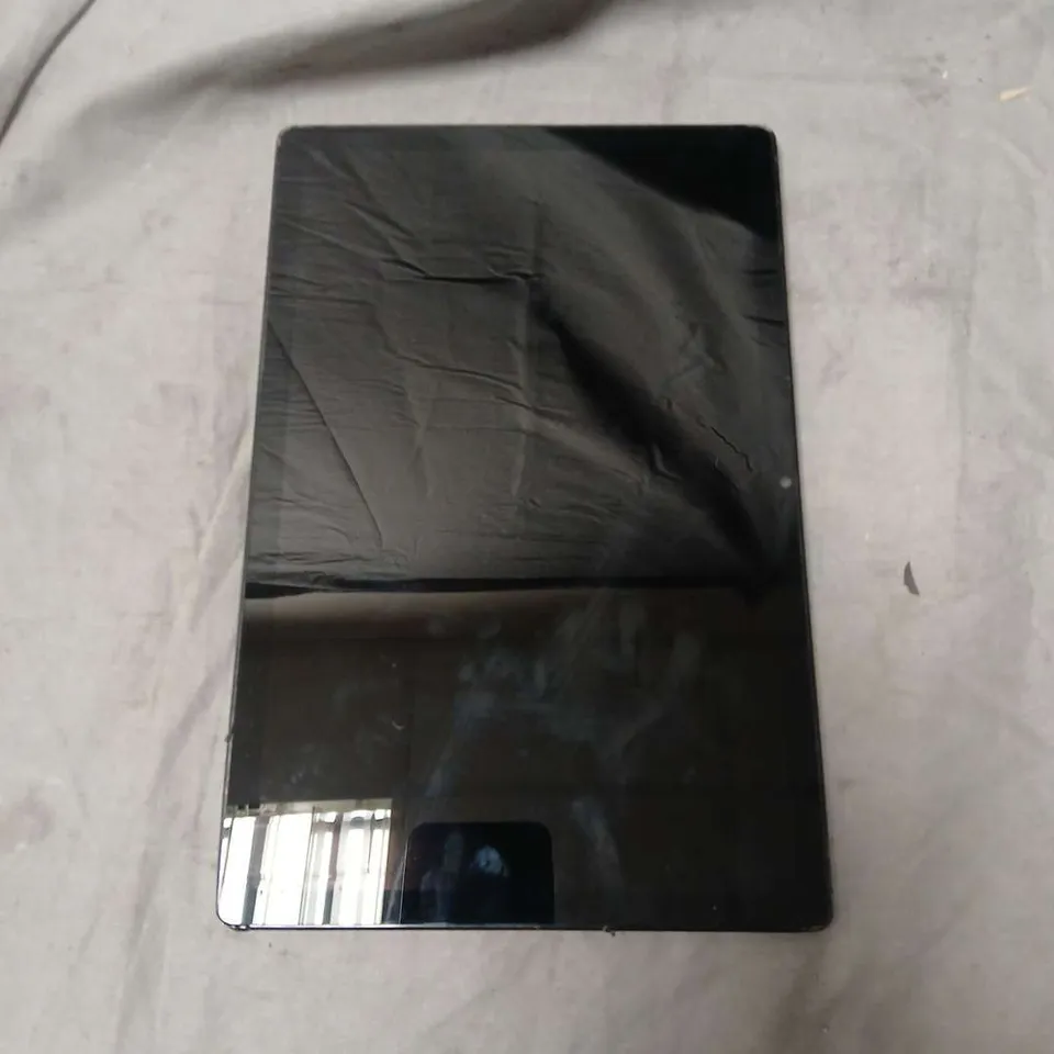 SAMSUNG SM-X205 TABLET – BLACK