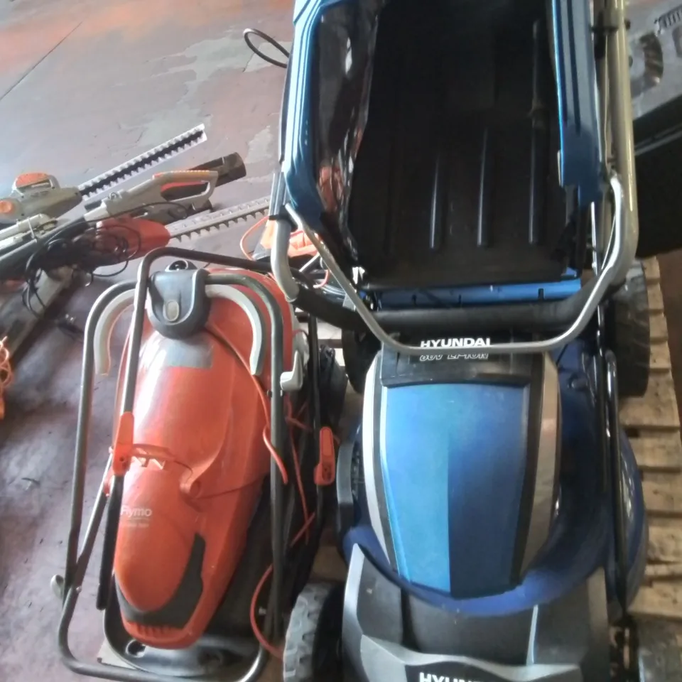 PALLET CONTAINING VARIOUS ASSORTED LAWNMOWERS IN DIFFERENT MAKES AND MODELS