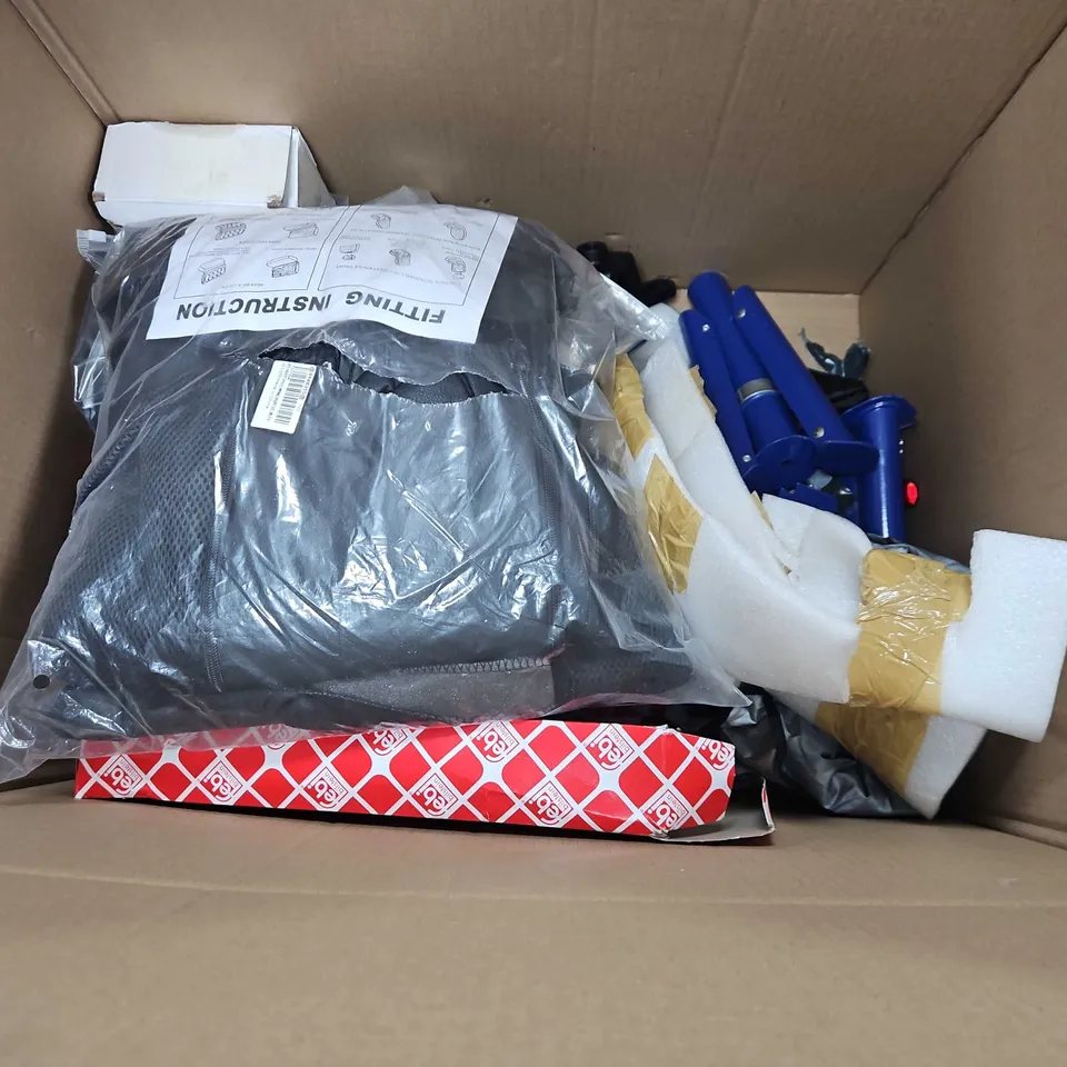 BOX OF APPROXIMATELY 20 ASSORTED ITEMS TO INCLUDE - BICYCLE WIRED COMPUTER , SRAM GX GX EAGLE CHAIN 12 SPEED , CONTINETAL WASHER LIQUID BOTTLE ETC