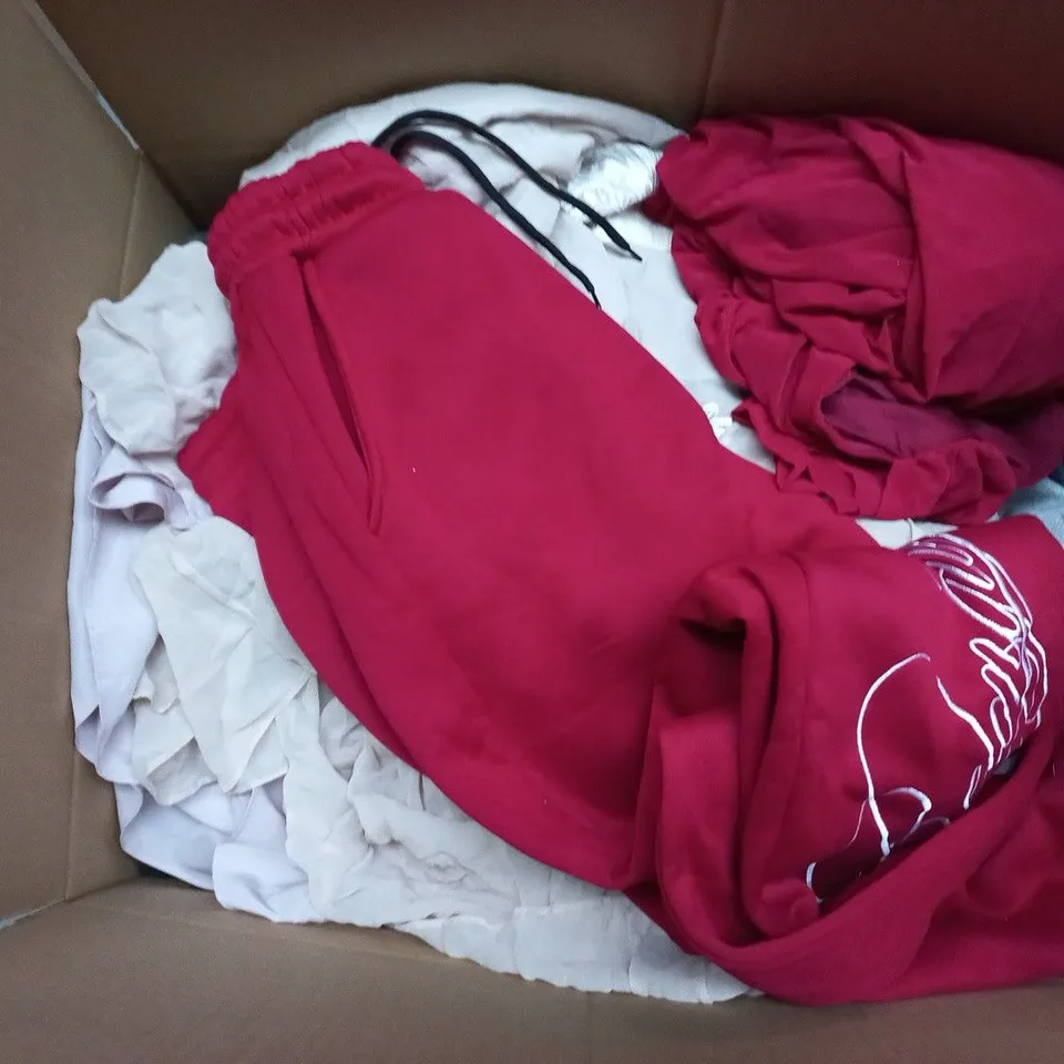 APPROXIMATELY 20 ASSORTED CLOTHING AND FASHION PRODUCTS IN VARIOUS STYLES AND SIZES - COLLECTION ONLY