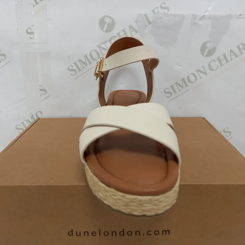 BOXED PAIR OF DUNE LONDON CROSS STRAP FLATFORM SANDALS - UK 6