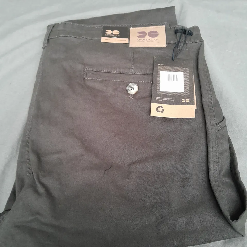 CROSSHATCH SHORTS IN LIGHT KHAKI - WAIST 38