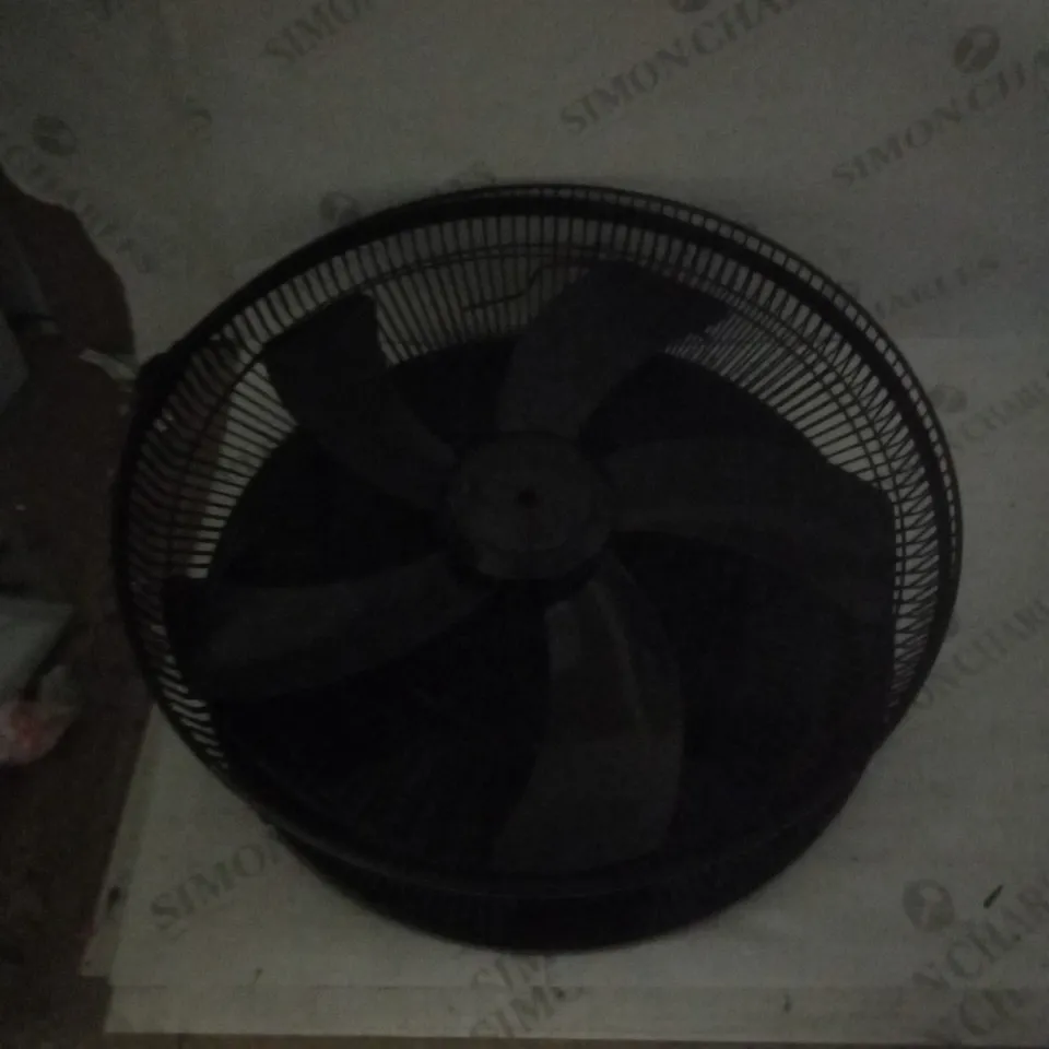 SWAN FREESTANDING 16 INCH ELECTRIC FAN RRP £78