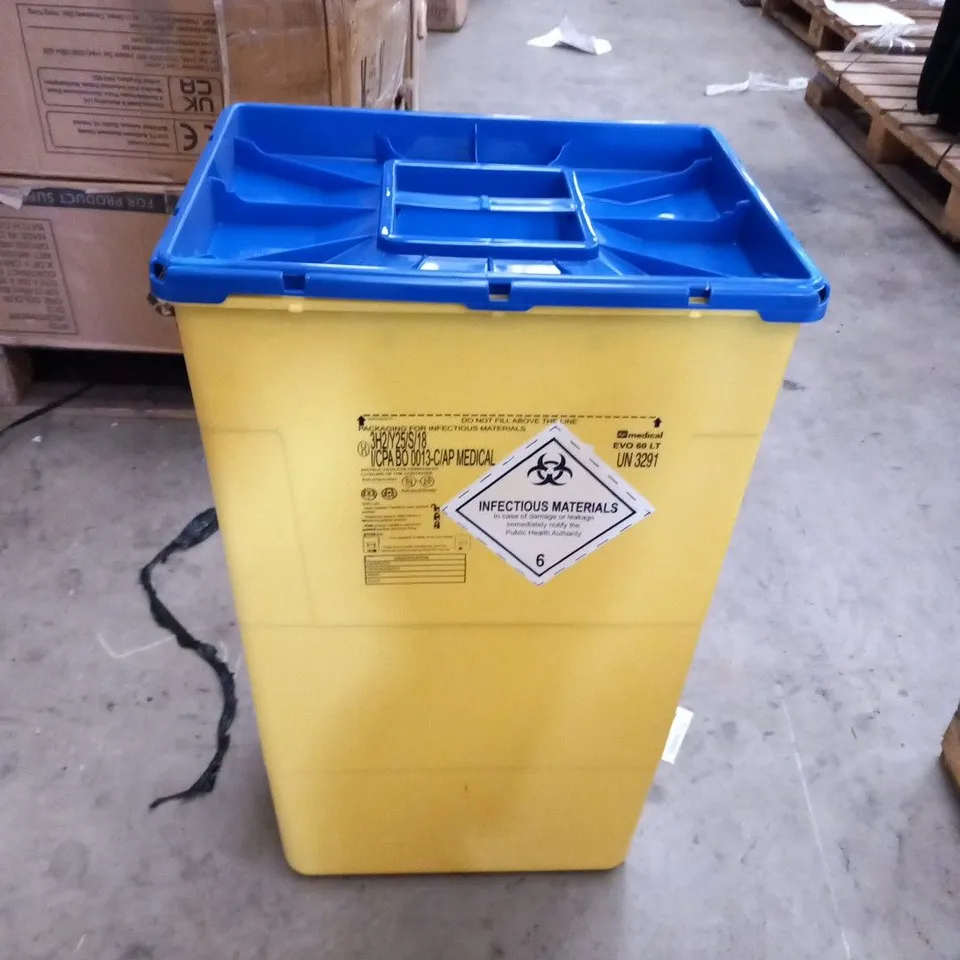 PALLET OF APPROXIMATELY 27 AP MEDICAL EVO 60 LT UN 3291 INFECTIOUS MATERIALS WASTE BINS