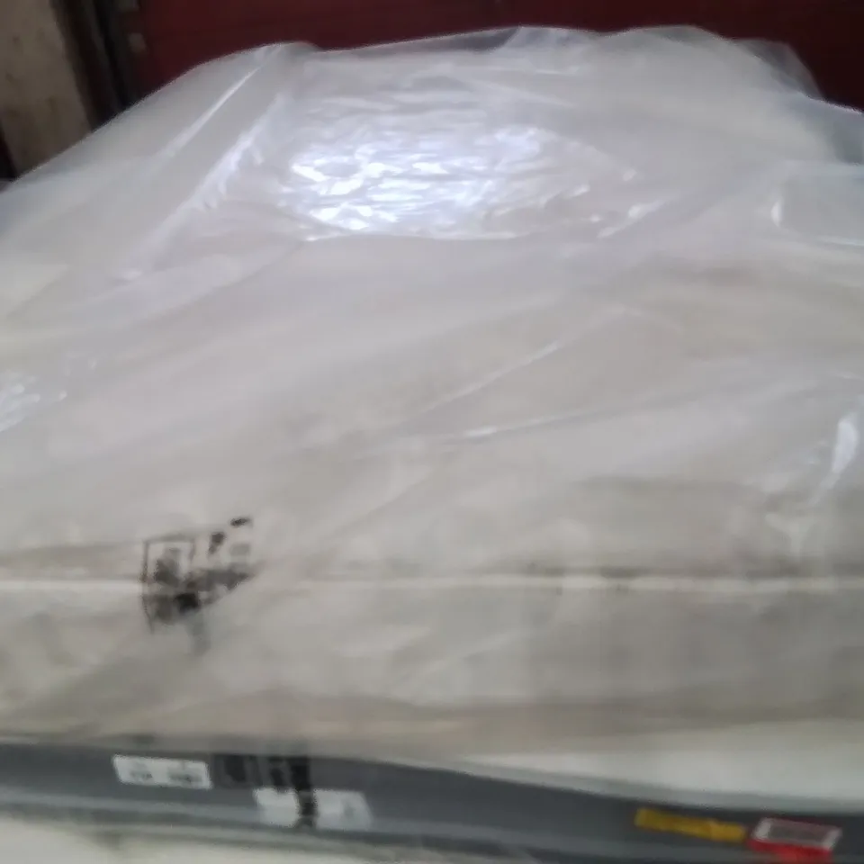 QUQLITY BAGGED TARON 23CM MEMORY FOAM POCKET SPRUNG MATTRESS - 135CM DOUBLE