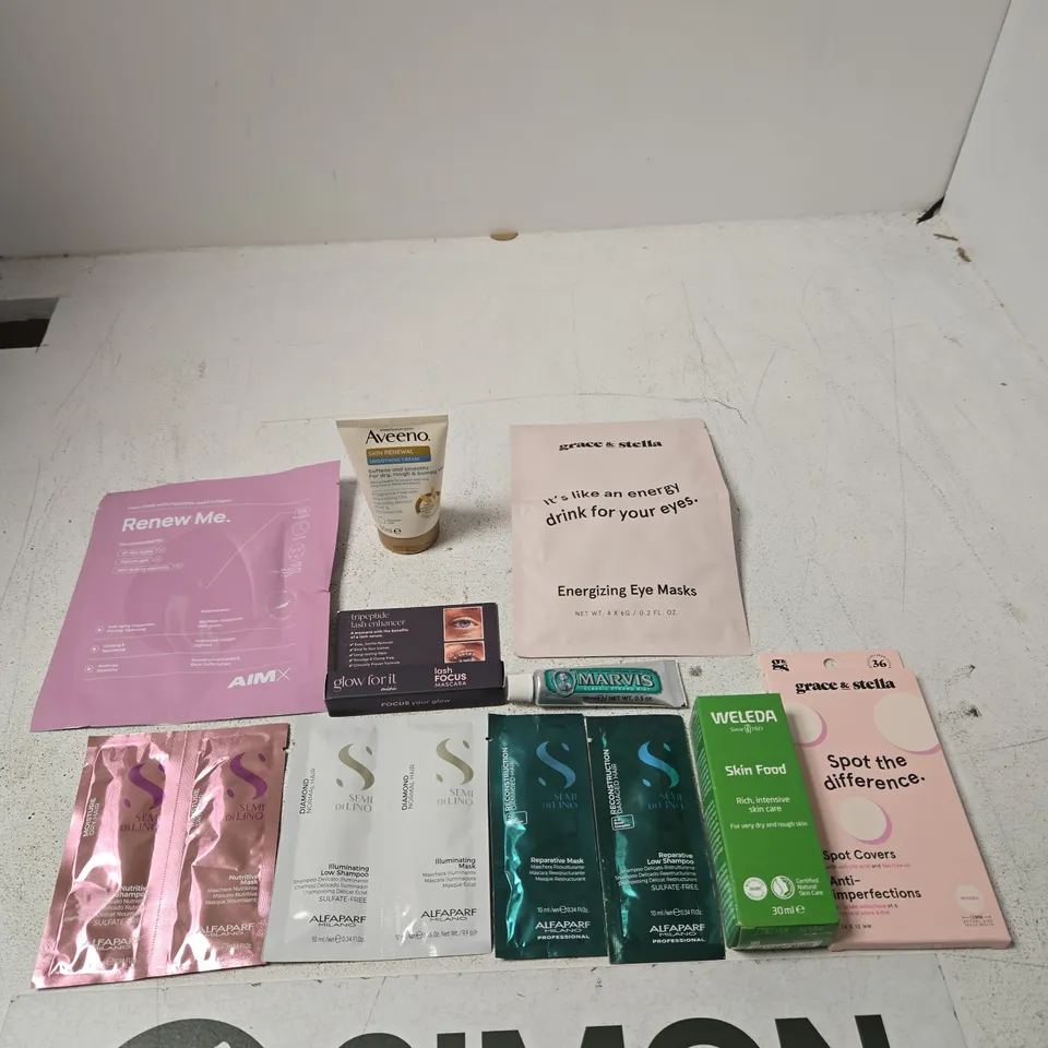 ASSORTED SKINCARE & COSMETIC SAMPLES IN ZIP CASE (WELEDA, AVEENO, GRACE & STELLA, ALFAPARF MILANO)