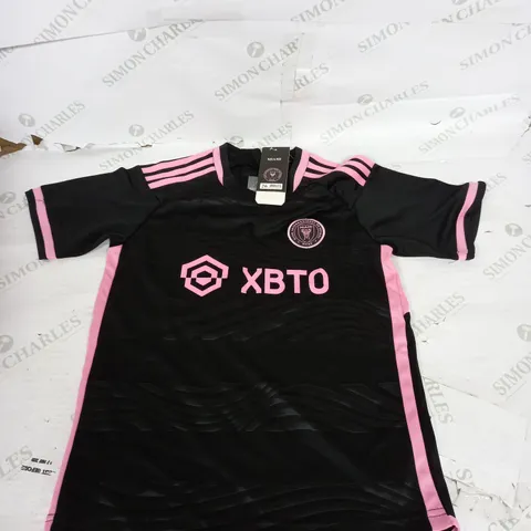 MIAMI MESSI 10 JERSEY WITH SOCKS SIZE 26