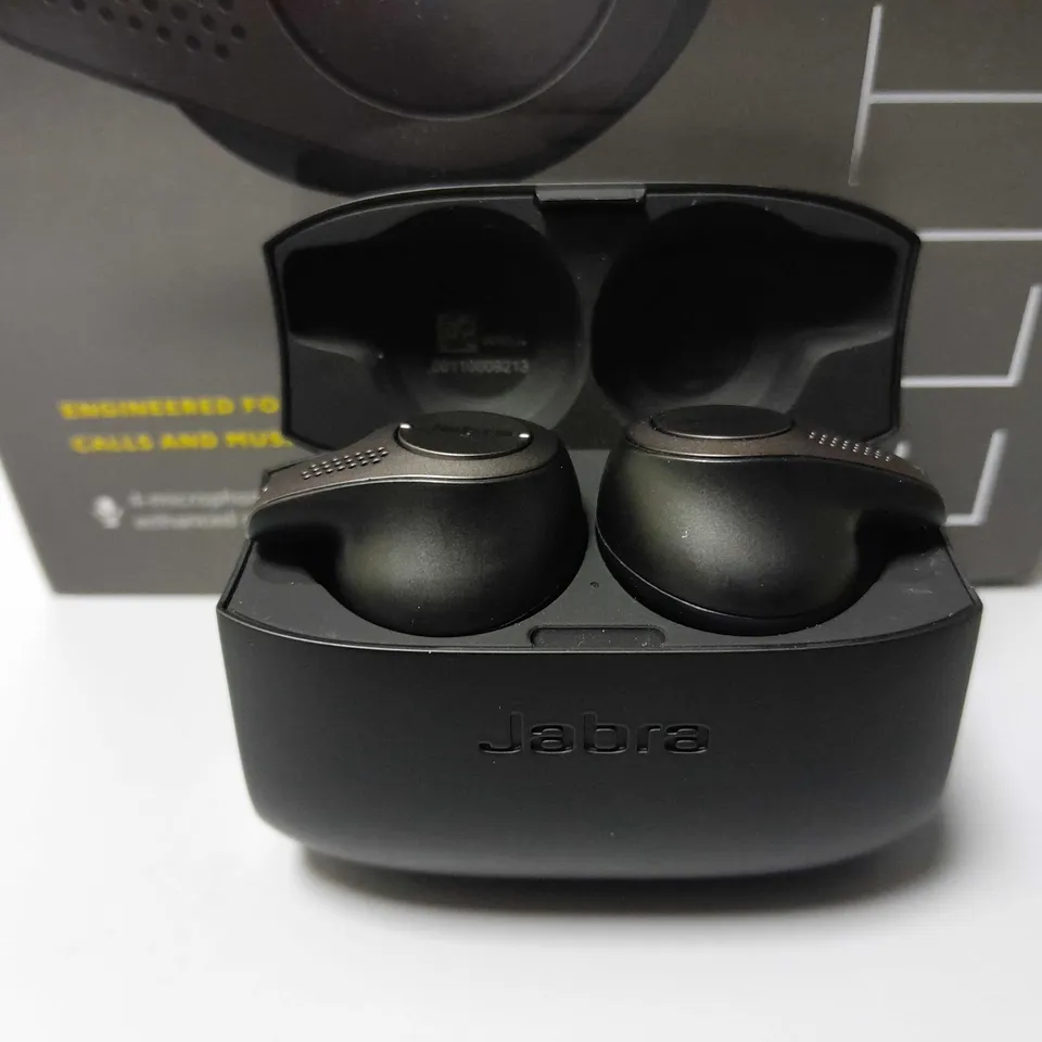 BOXED JABRA ELITE 65t EARBUDS